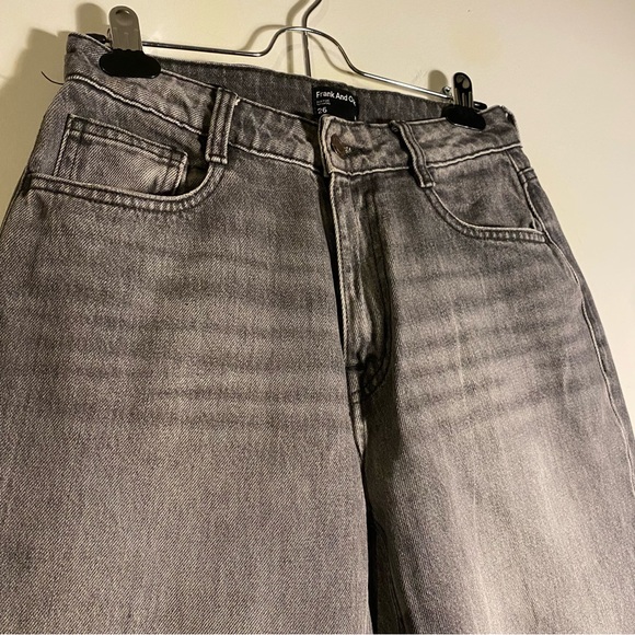 Frank & Oak Kim Comfort Slim High-Waisted Jeans - Picture 8 of 13